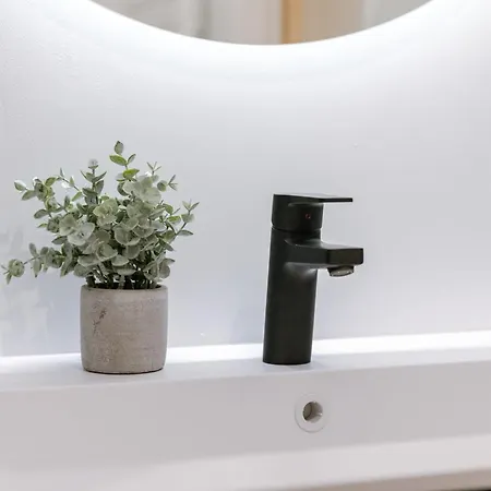 Huswell - Your Perfect Coastal Escape With Swimming Pool Ostend