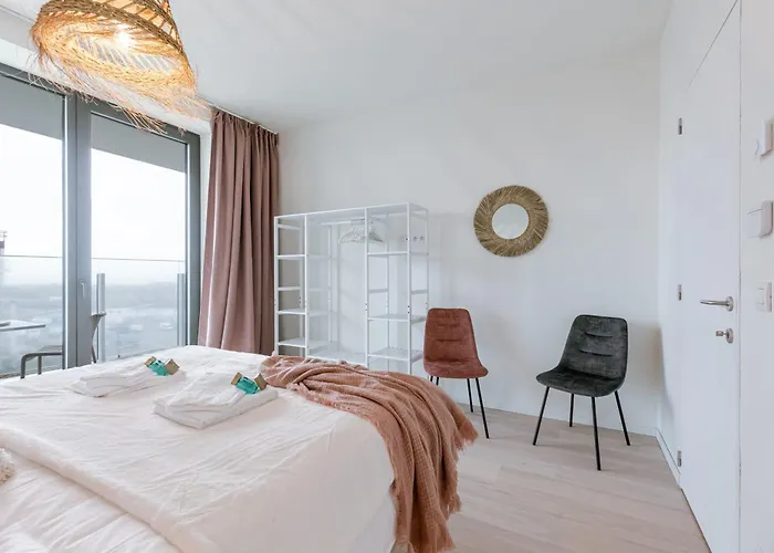 Huswell - Your Perfect Coastal Escape With Swimming Pool Ostende