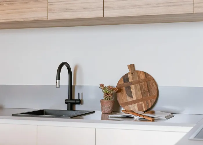 Huswell - Your Perfect Coastal Escape With Swimming Pool Ostende